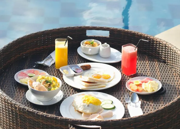 Ibus Beach Hotel